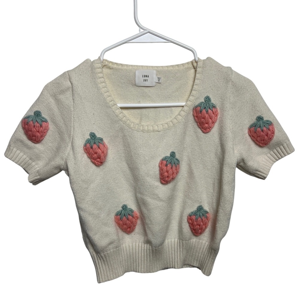Luna Ivy Cream Strawberry 3D‎ Embroidered SS Cropped Knit Sweater M - Picture 3 of 10